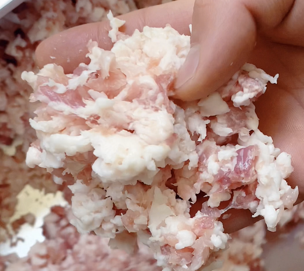 為啥餐廳做不出“媽媽的味道”還要借助斬拌機(jī)？