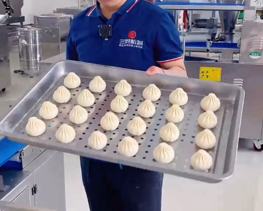 三好仿手工包子機(jī)怎么制作速凍包子