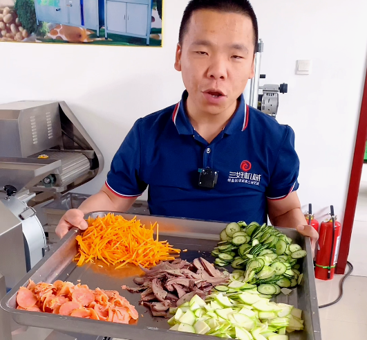 切菜機四大缺點敢說才有突破：七大創(chuàng)新打破熟食切菜機單一化