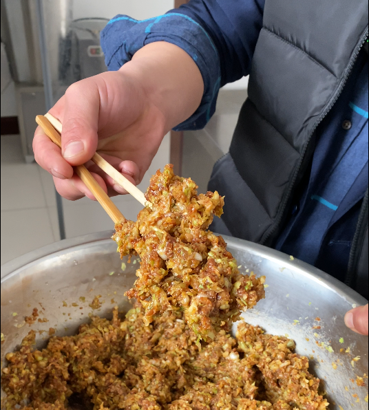 包子機(jī)廠家到底會(huì)不會(huì)餡料技術(shù)