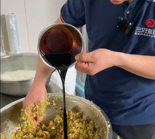 想開包子鋪是先學(xué)技術(shù)還是先入手包子機(jī)？中間的坑你中招了嗎？