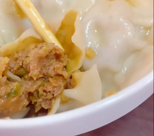 餃子機(jī)做出來的餃子