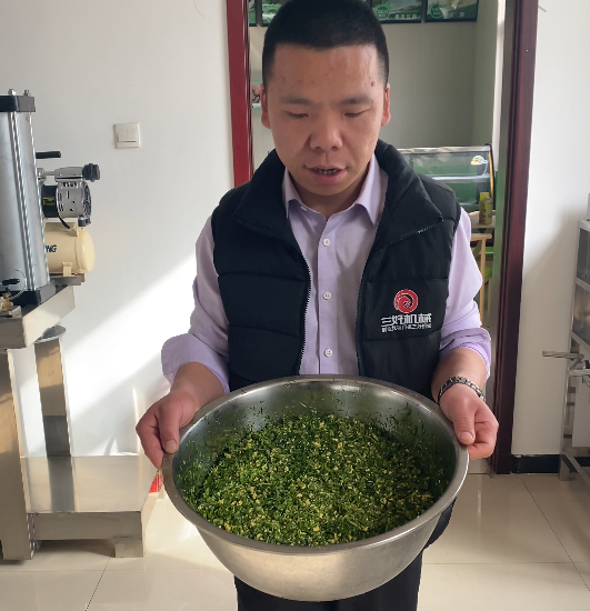 素餡為什么難包？餃子機(jī)怎么防止餡出水？