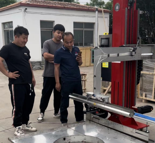 不遠(yuǎn)千里考察饅頭機(jī)，皮包公司會(huì)不會(huì)放鴿子？