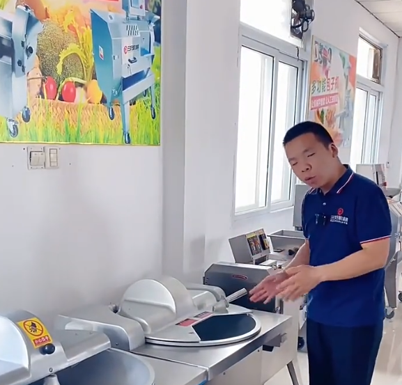 斬拌機登場，讓絞肉餡“失寵”，還原媽媽的剁肉香